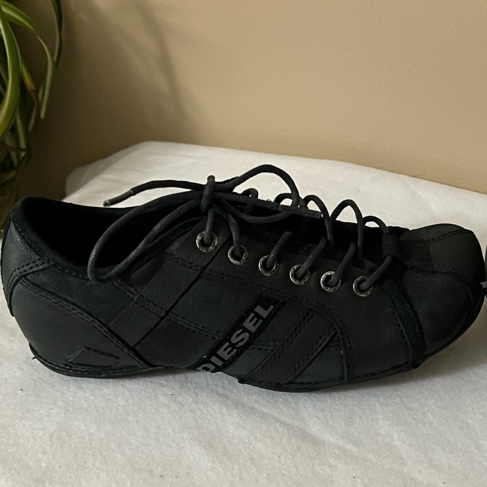 Diesel Black Leather Rollie Sneakers